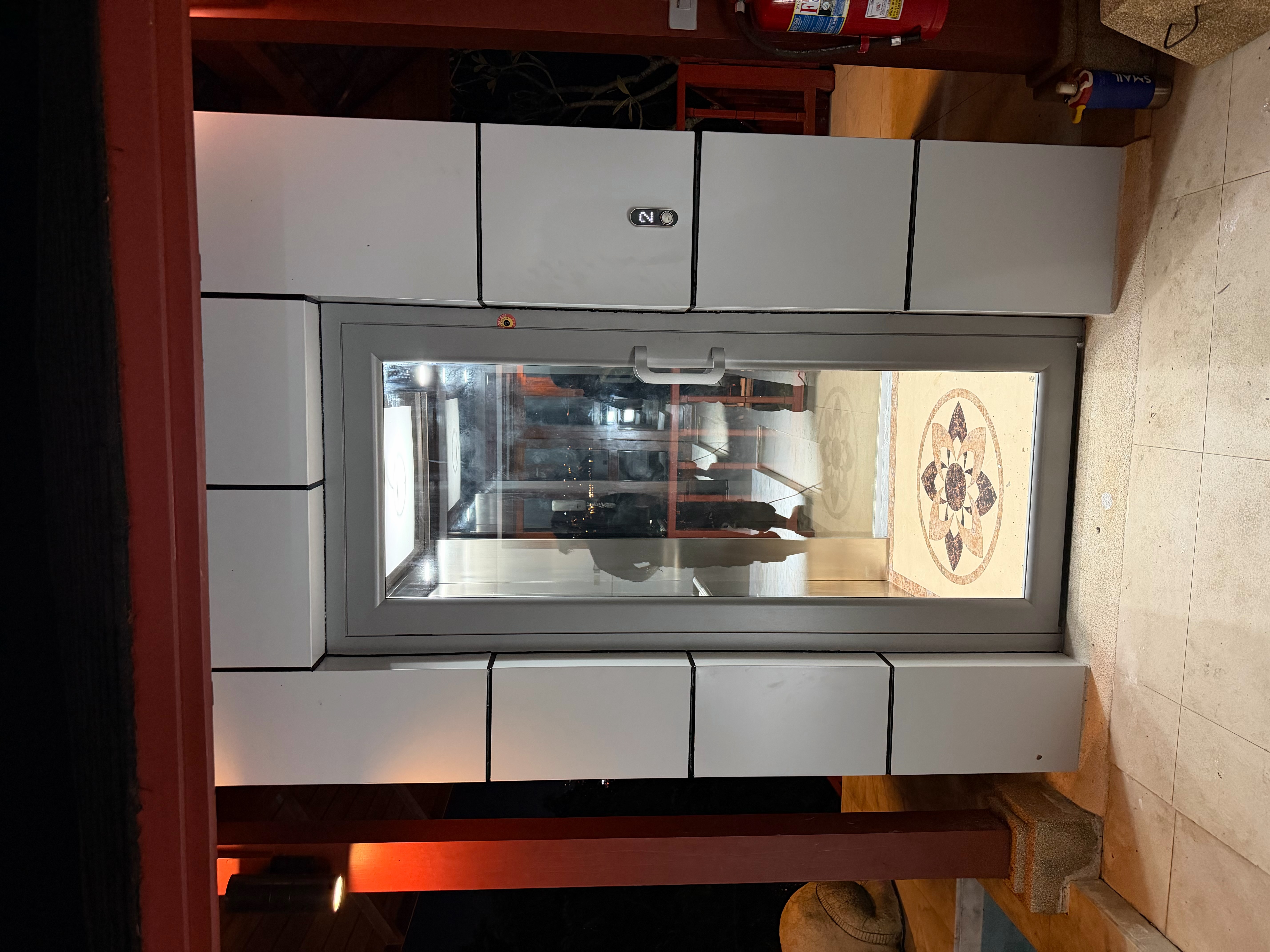 HYDRAULIC LIFT ELEVATOR 37